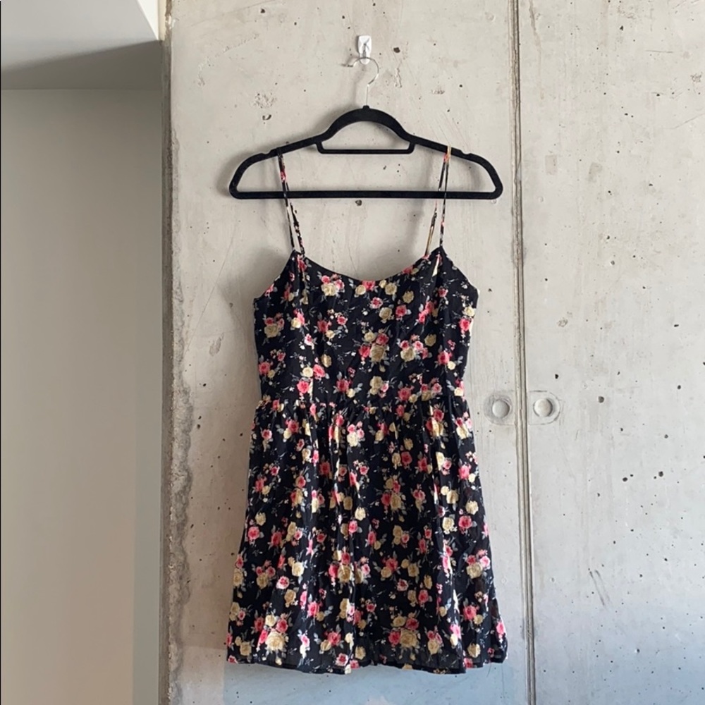 Forever 21 Floral Sundress | Size M